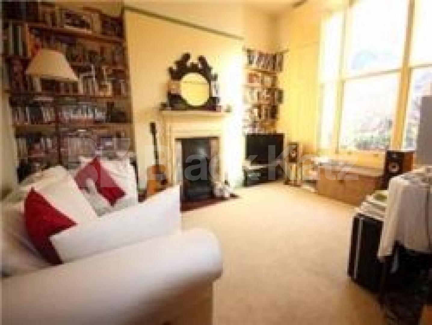 			NEW INSTRUCTION, 1 Bedroom, 1 bath, 1 reception Flat			 Beacon Hill, HILLMARTON CONSERVATION AREA N7